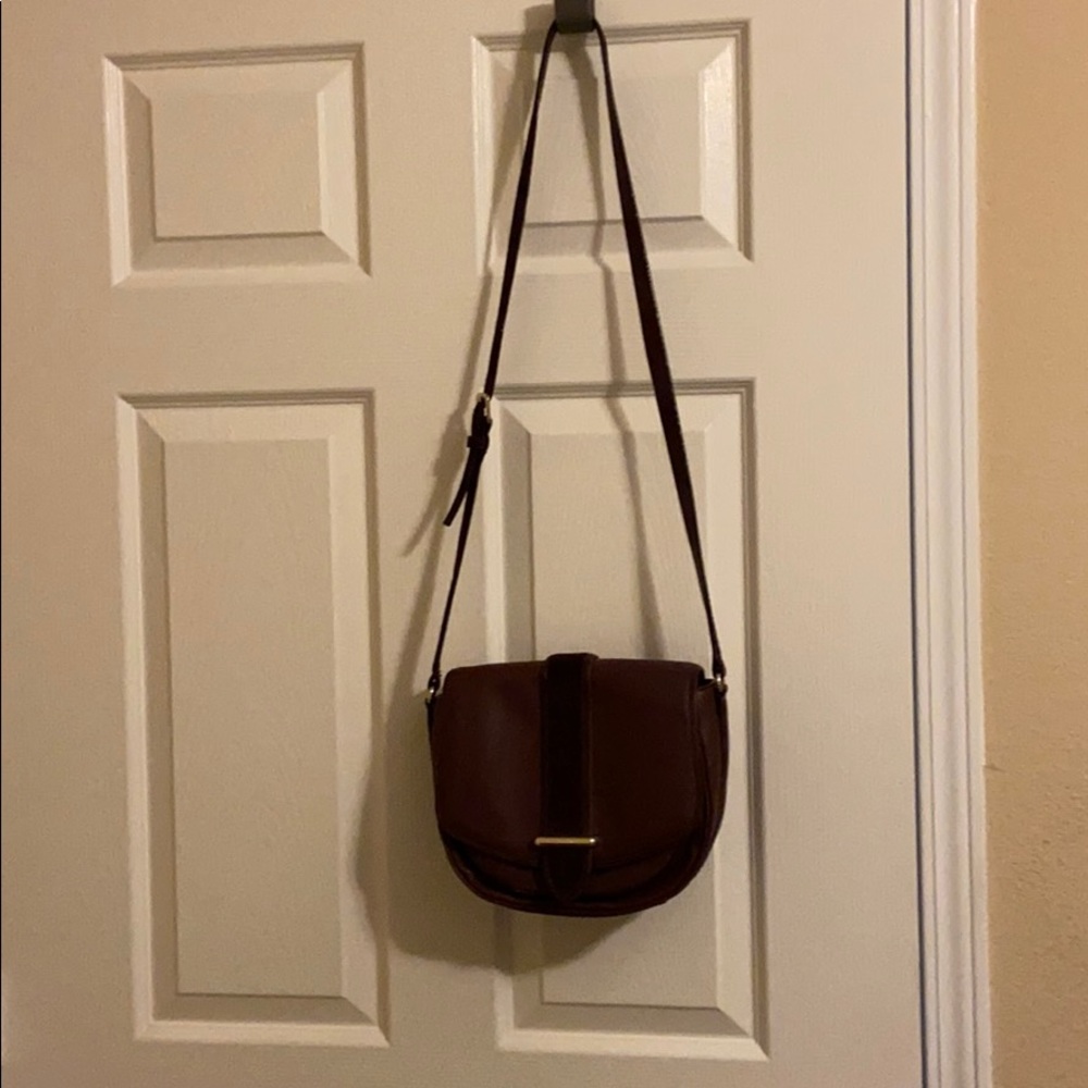 Price drop! Maroon Kate Spade crossbody
